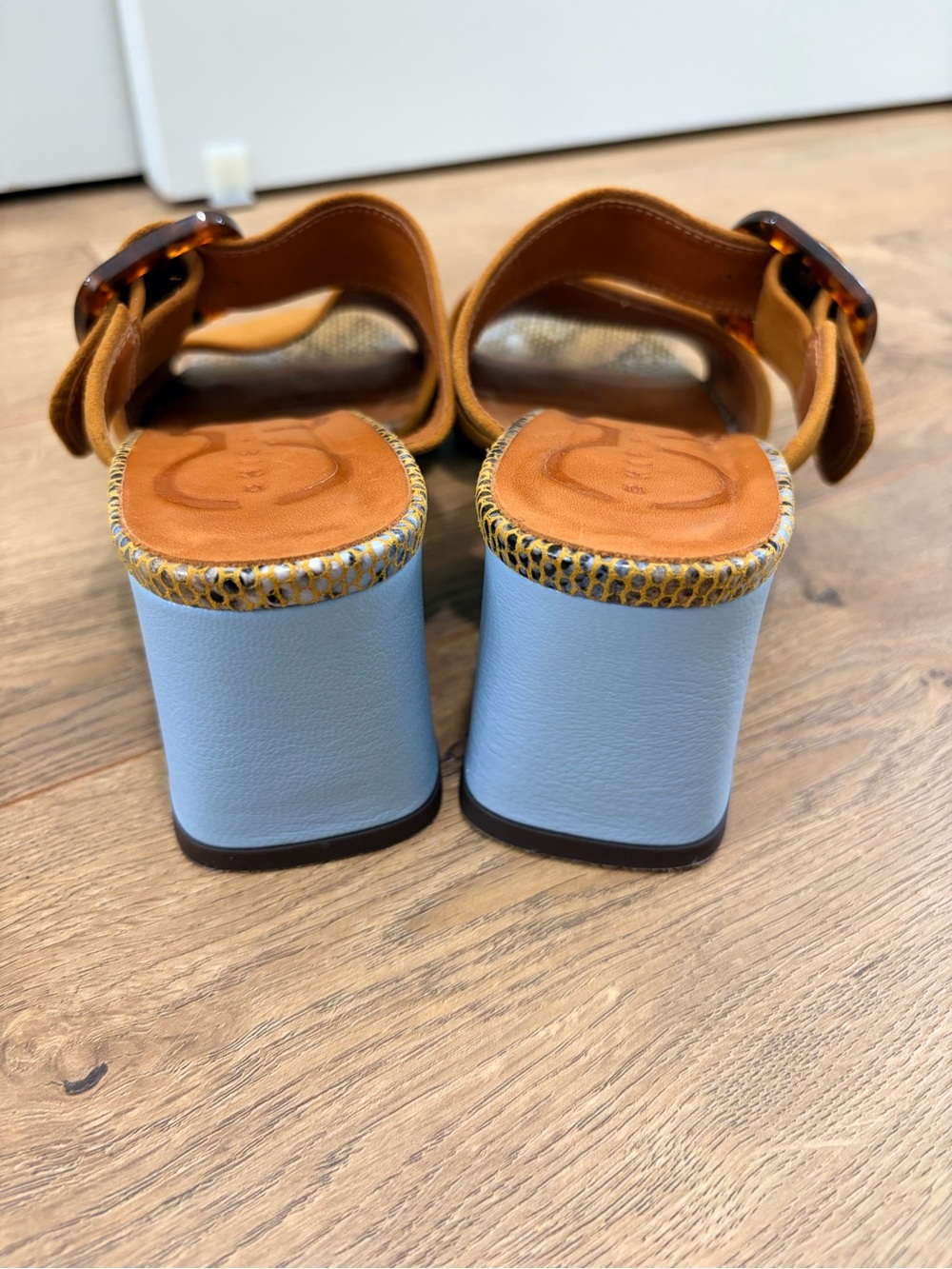 CHIE MIHARA Linka sandal in snake, suede with blue heel - Picture 8 of 13